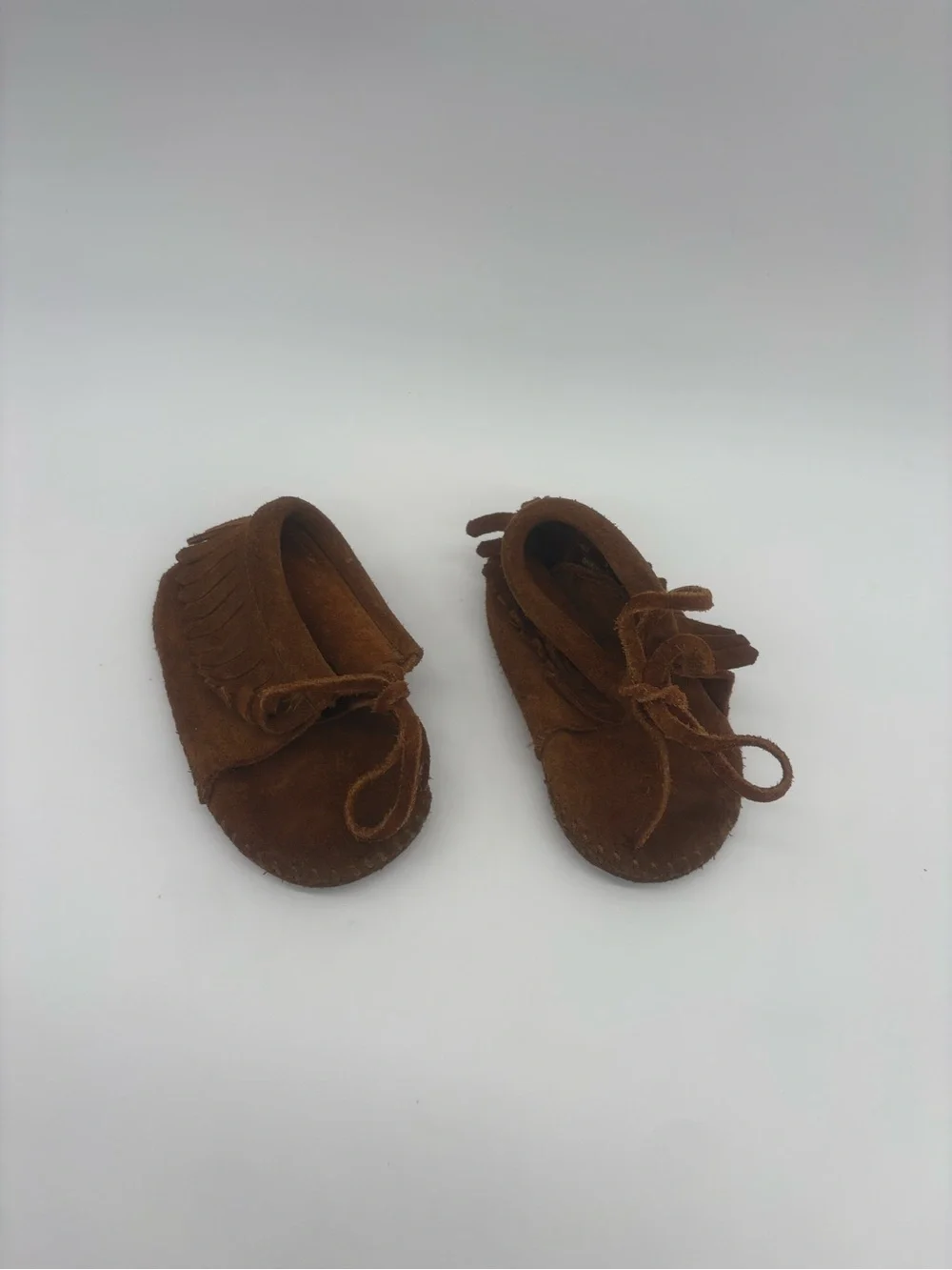 Minnetonka Brown Suede Fringe Baby Moccasins Size 3